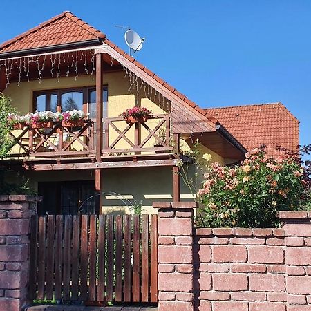 Privat Alma Apartment Nova Lesna Bagian luar foto