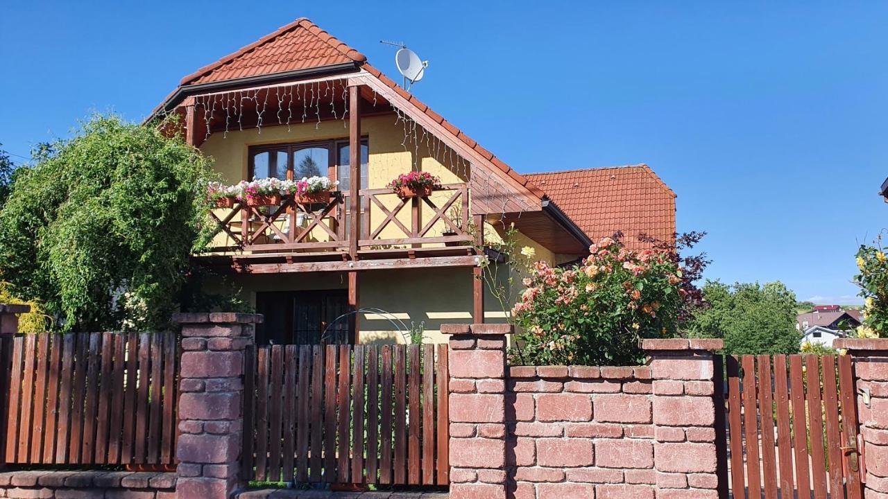 Privat Alma Apartment Nova Lesna Bagian luar foto