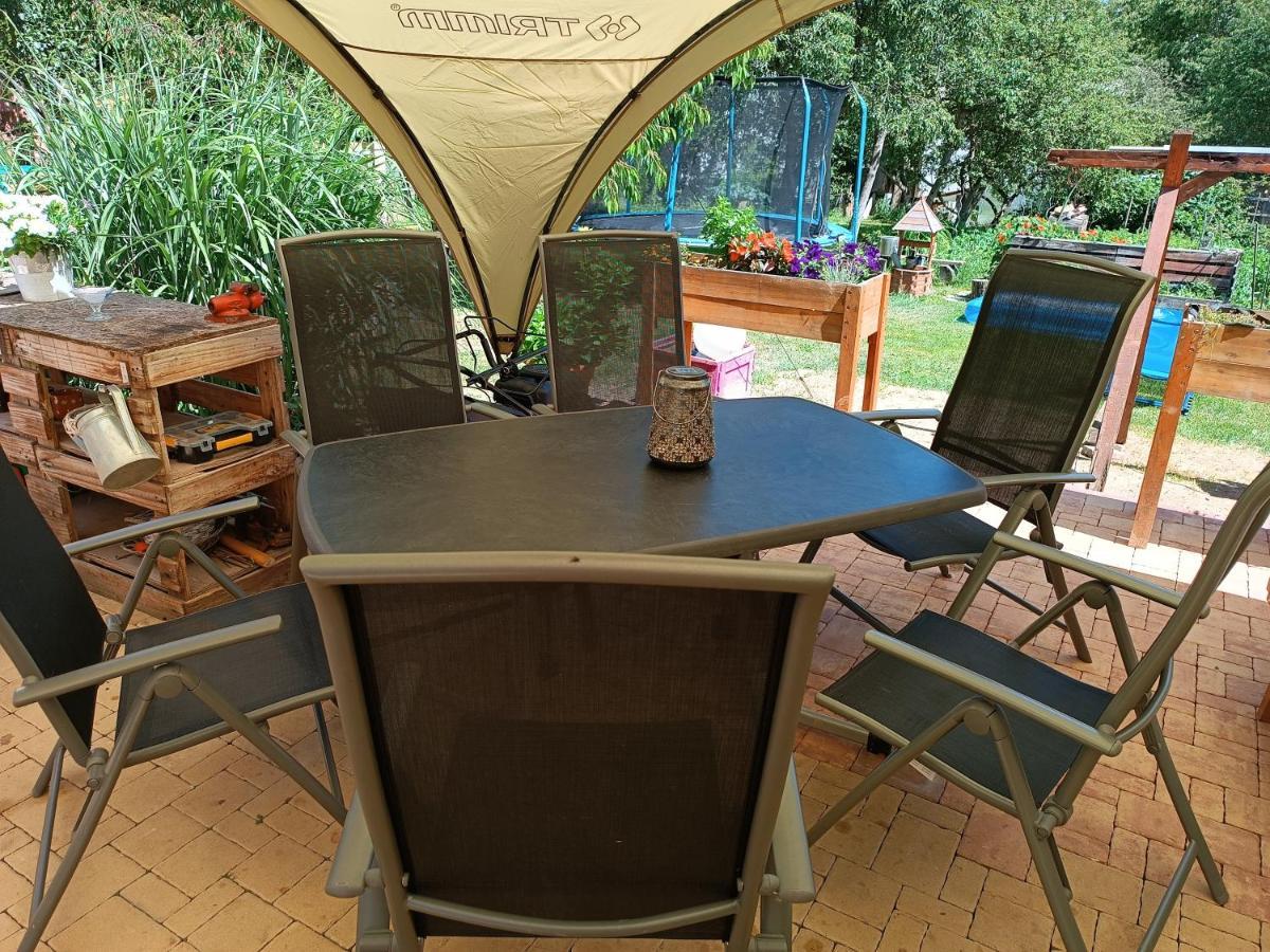 Privat Alma Apartment Nova Lesna Bagian luar foto