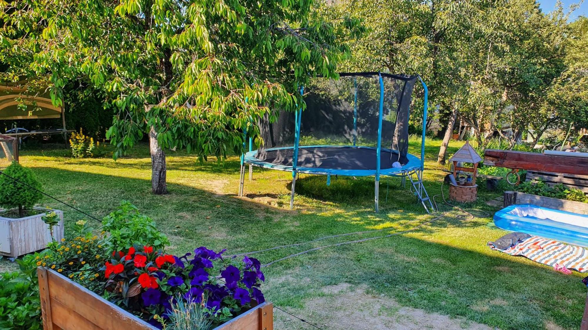 Privat Alma Apartment Nova Lesna Bagian luar foto